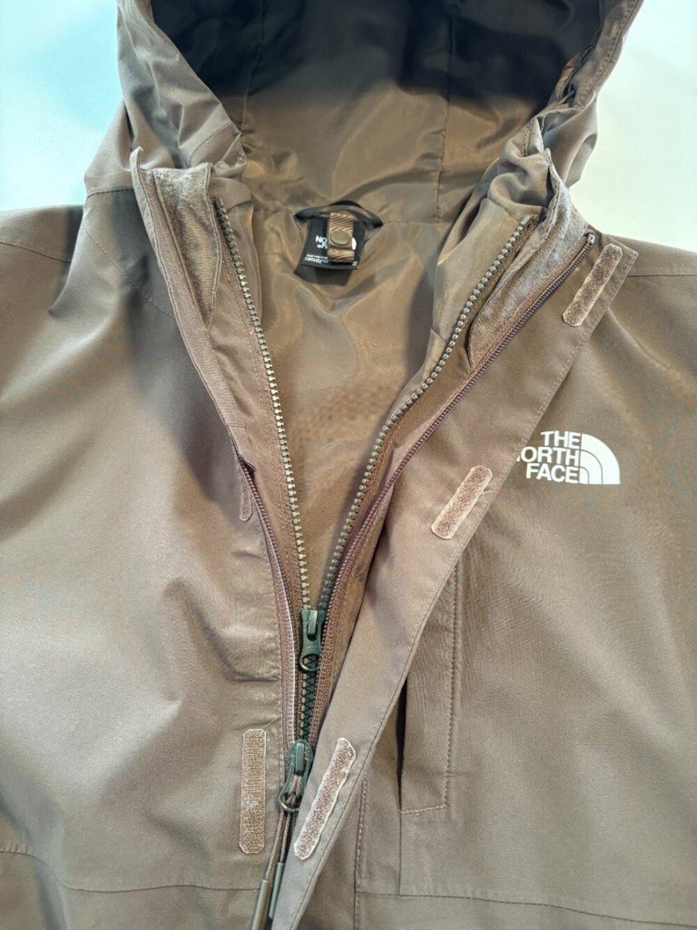The North Face DryVent Hooded Jacket Mens M Brown Waterproof Windbreaker Coat - Picture 4 of 11